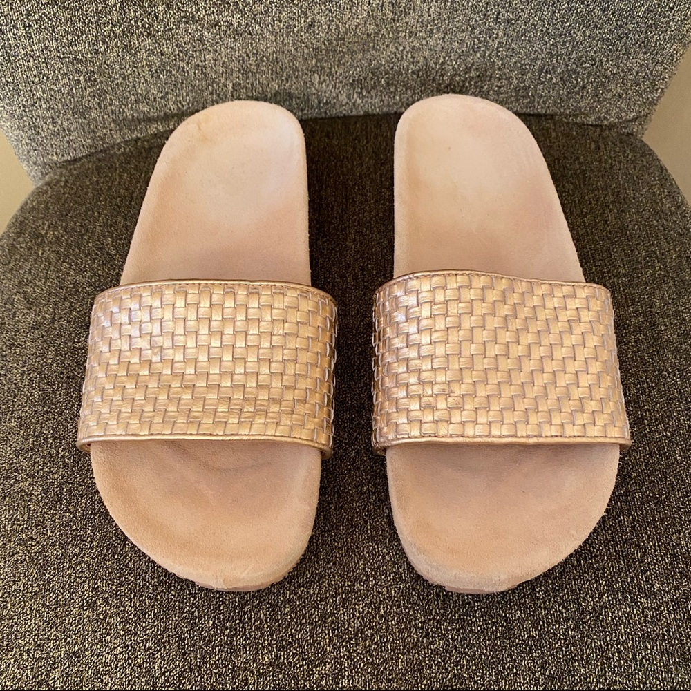 J Slides pool slides size 9 EUC